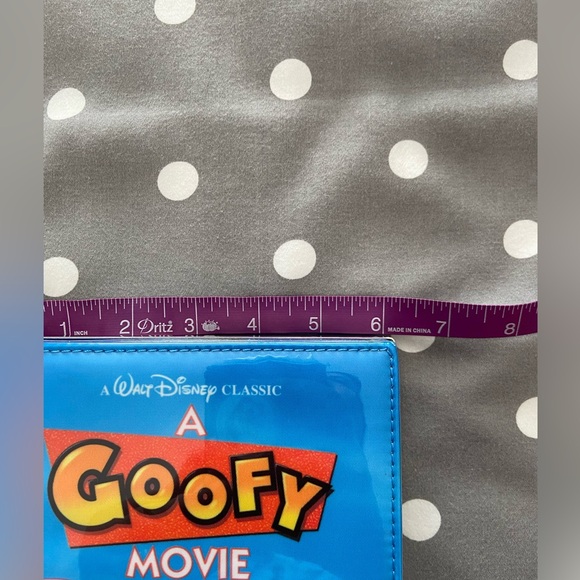 Disney VHS Style Goofy Movie Clutch - Picture 16 of 16